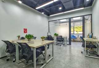 碳晶板挤出设备供应商